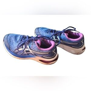 ASICS Gel Cumulus 24 Kids Sneakers Size 3 Blue Purple Running Shoes 1014A270